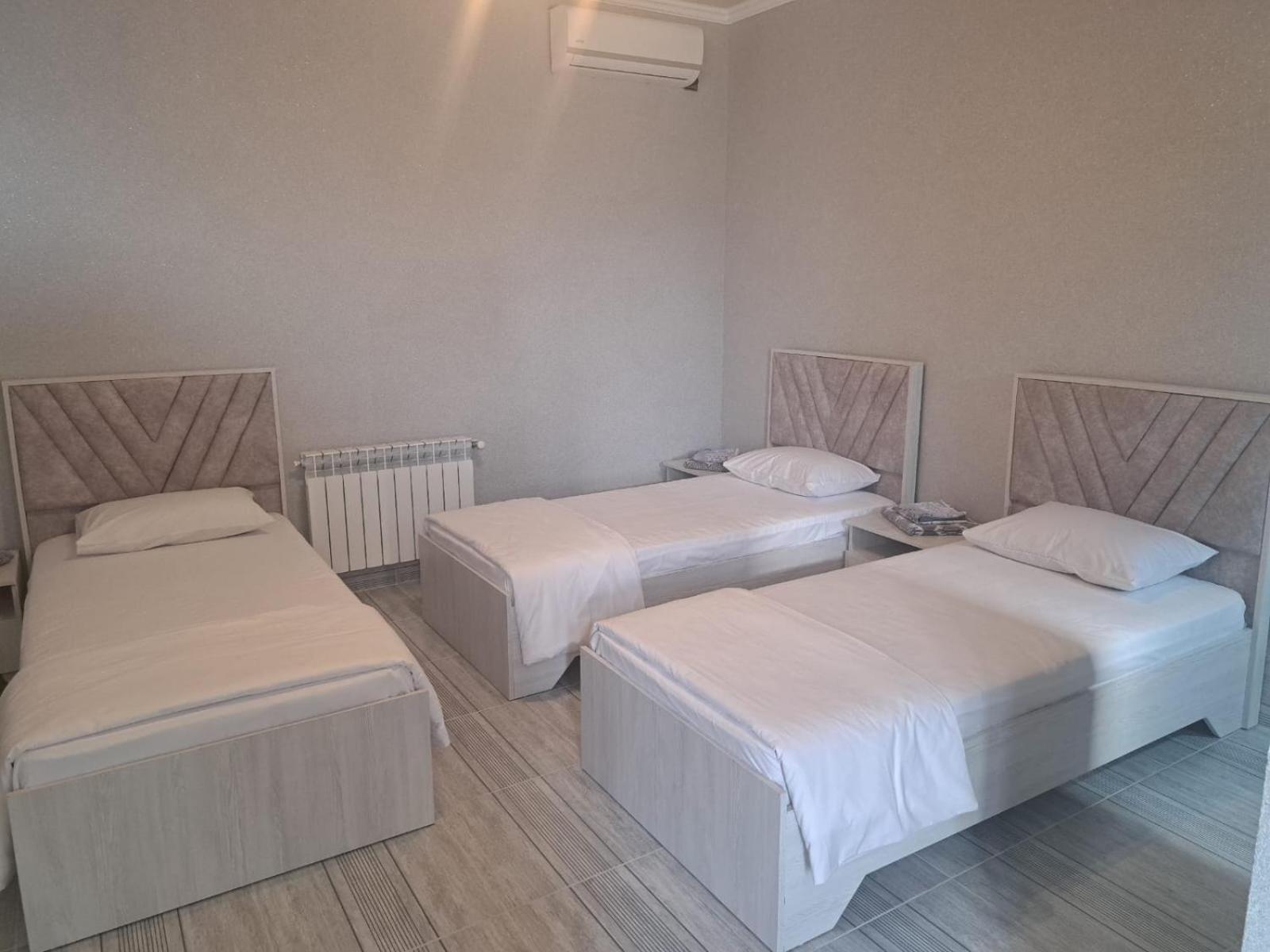 Seki Qonaq Evi Motel Bilik gambar